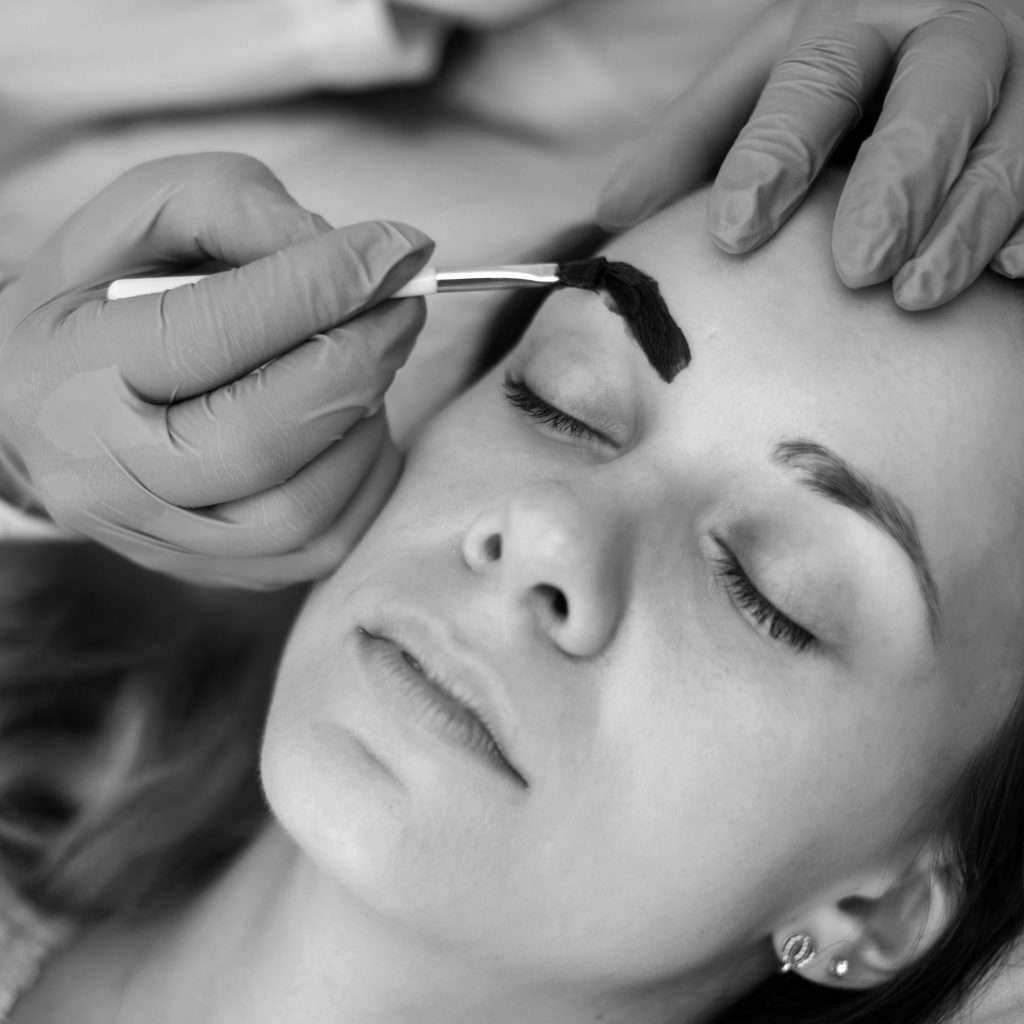 brow tint image