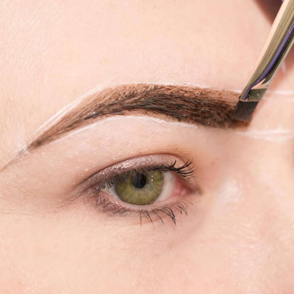 brow tint image