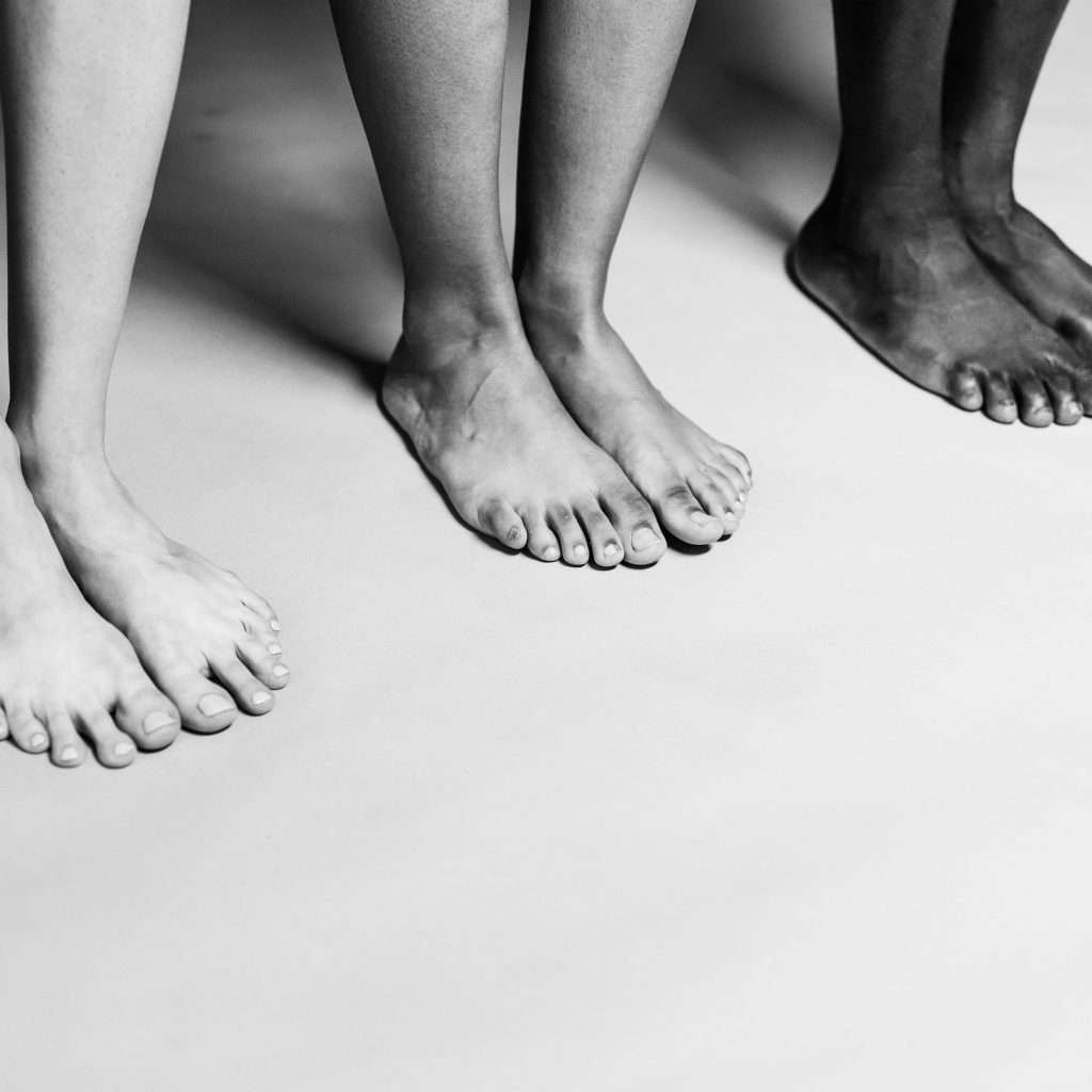 feet